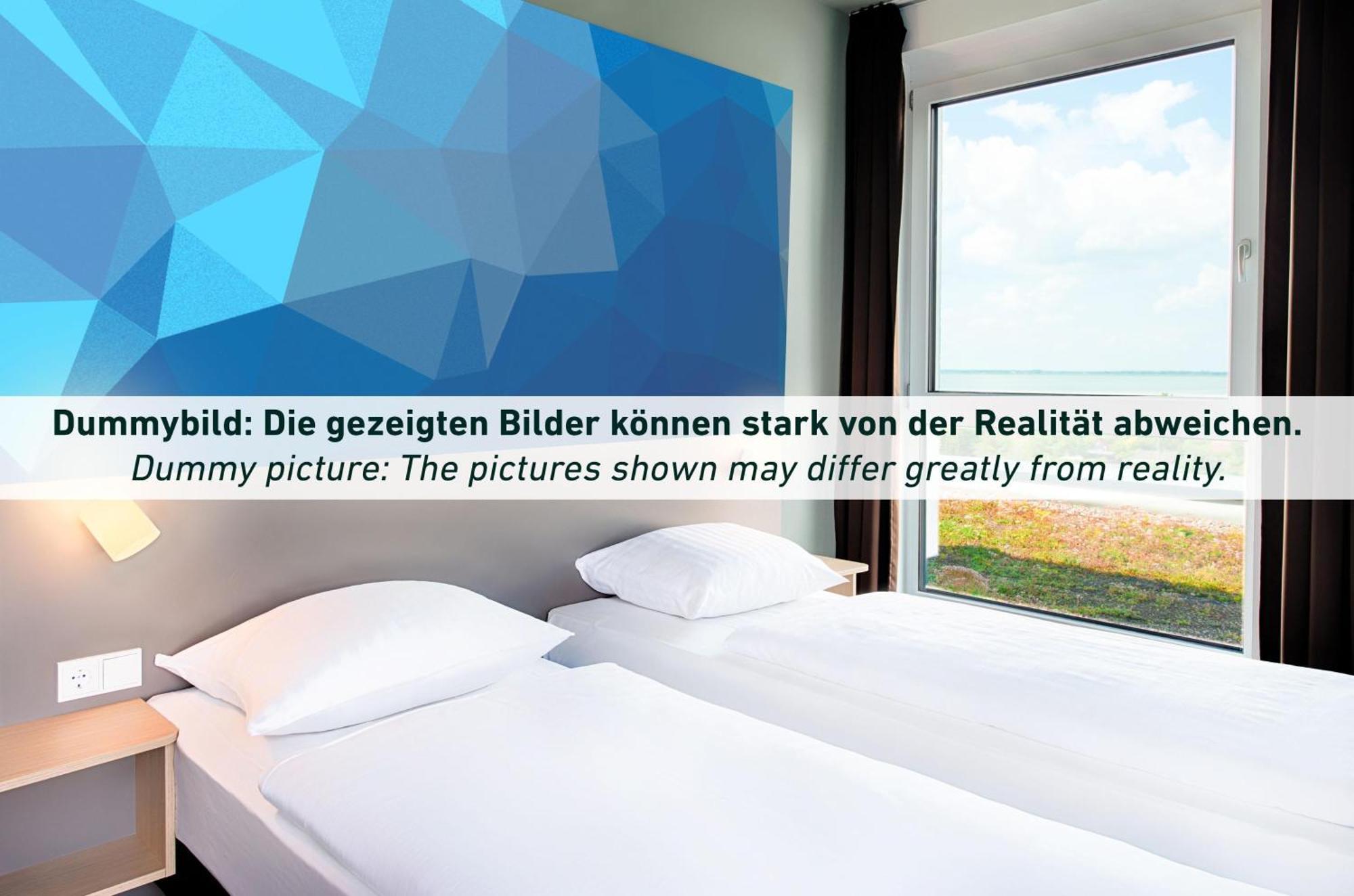 B&B Hotel Wismar Exterior photo