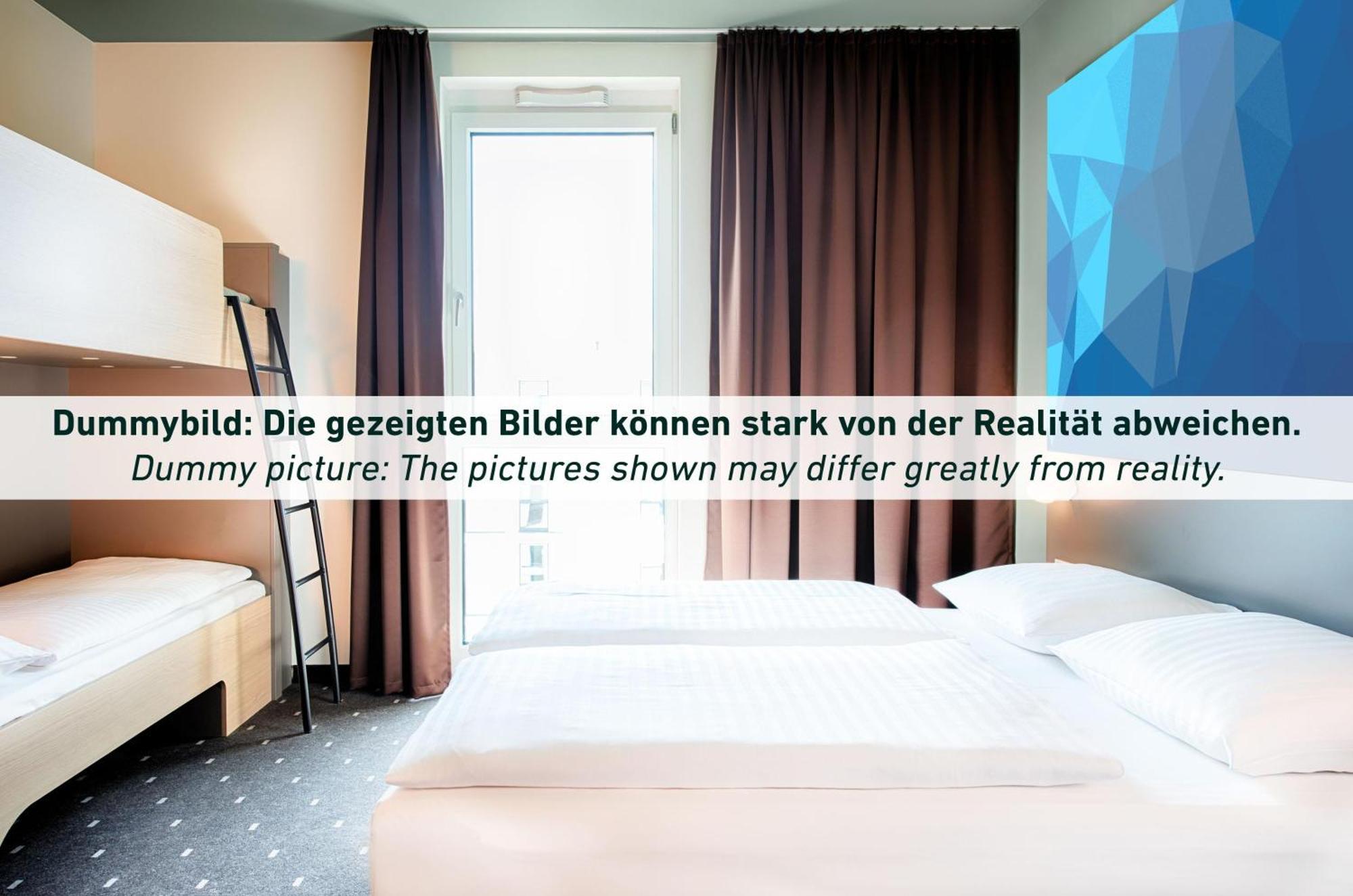 B&B Hotel Wismar Exterior photo