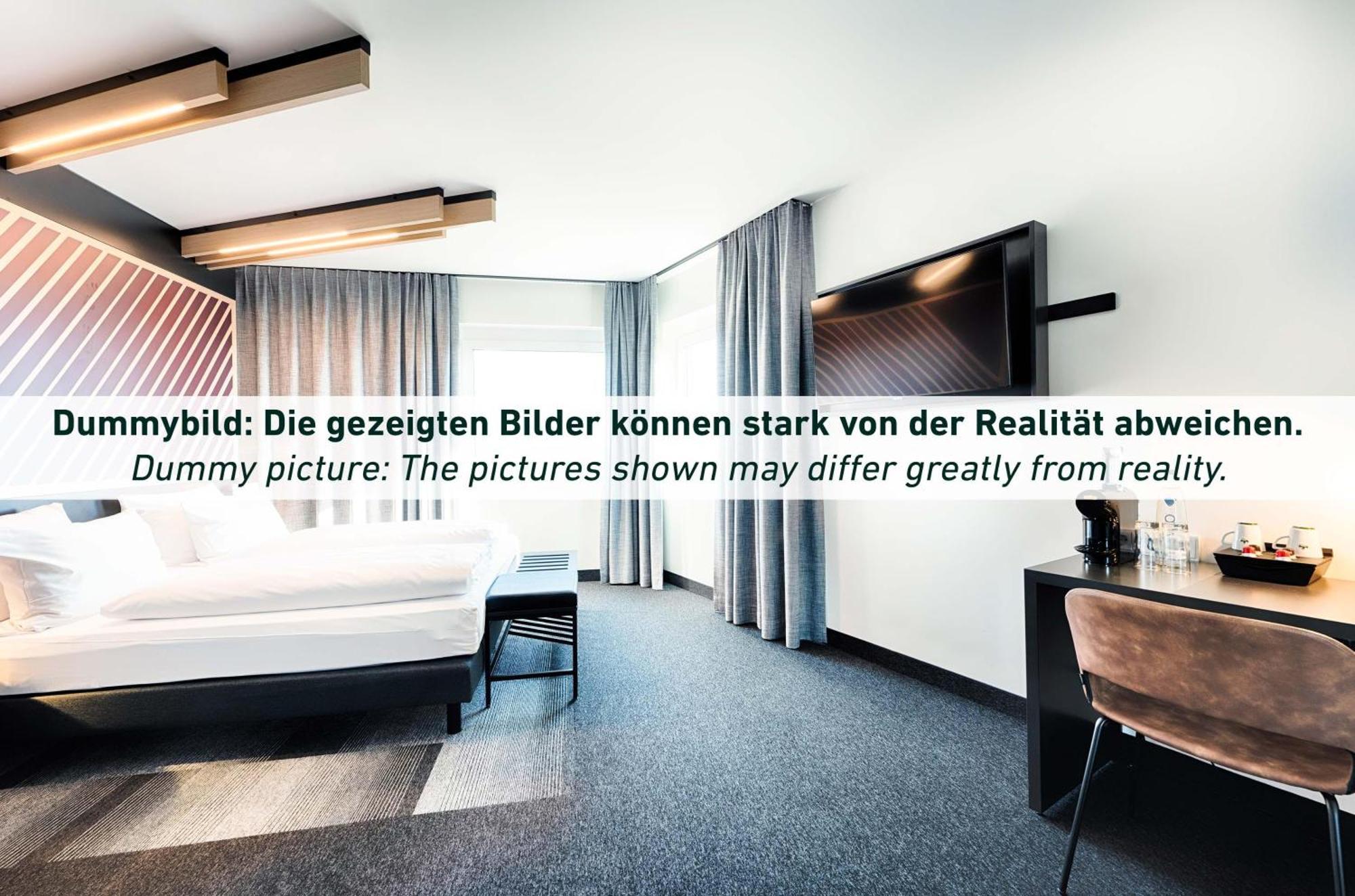 B&B Hotel Wismar Exterior photo
